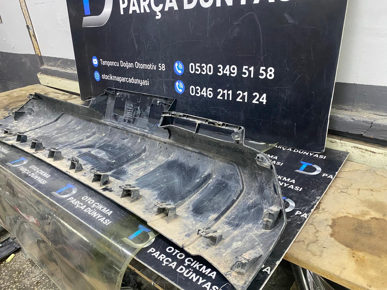 TOYOTA H�LUX �N TAMPON ALT PAR�ASI  [2020-2025]